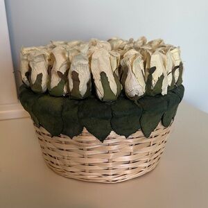 Floral basket